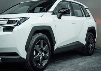 Новый Toyota RAV4 2026 (4 фото)