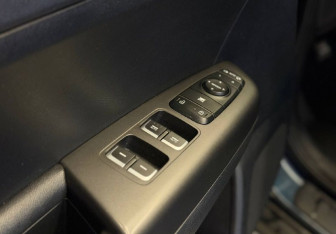 Подержанный автомобиль Kia Sportage 2020 года (19 фото)