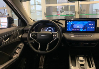 Подержанный автомобиль Haval Jolion 2024 года (8 фото)