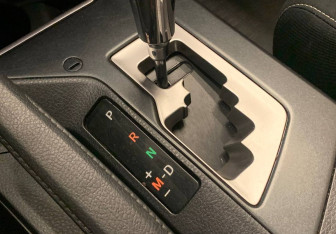 Подержанный автомобиль Toyota RAV4 2017 года (19 фото)