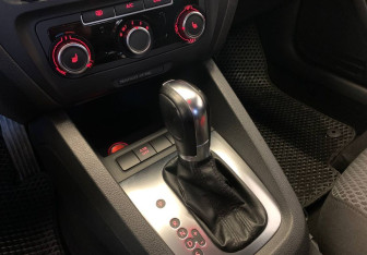 Подержанный автомобиль Volkswagen Jetta Sedan 2013 года (20 фото)