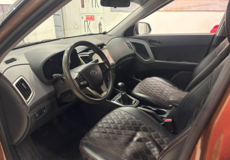Подержанный автомобиль Hyundai Creta 2016 года (13 фото)