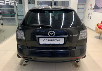 Подержанный автомобиль Mazda CX-7 2010 года (5 фото)