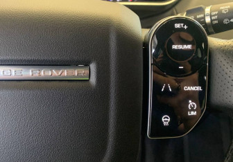 Подержанный автомобиль Land Rover Range Rover Sport 2020 года (23 фото)