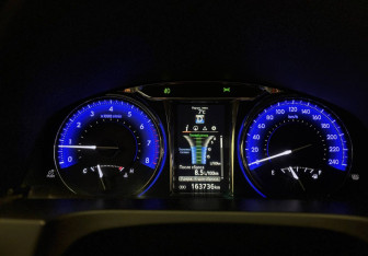 Подержанный автомобиль Toyota Camry Sedan 2017 года (11 фото)