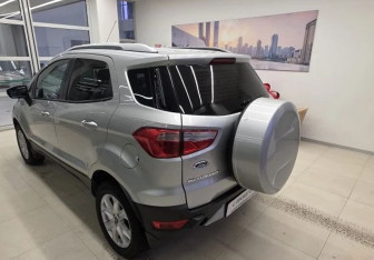 Подержанный автомобиль Ford EcoSport 2015 года (5 фото)