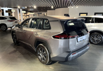 Новый Toyota RAV4 2026 (13 фото)