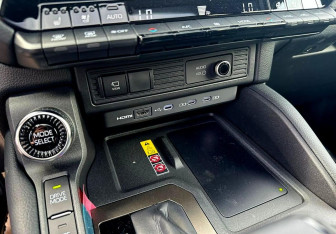 Новый Toyota Land Cruiser Prado 2025 (16 фото)