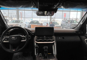 Новый Toyota Land Cruiser Suv 2026 (11 фото)