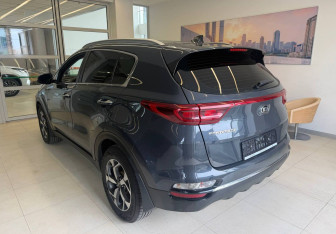 Подержанный автомобиль Kia Sportage 2018 года (6 фото)