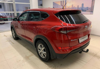 Подержанный автомобиль Hyundai Tucson 2016 года (6 фото)