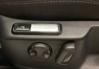 Подержанный автомобиль Volkswagen Passat Wagon 2018 года (12 фото)