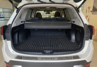 Подержанный автомобиль Subaru Forester Suv 2018 года (7 фото)