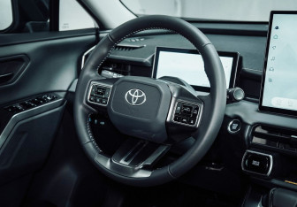 Новый Toyota RAV4 2026 (37 фото)