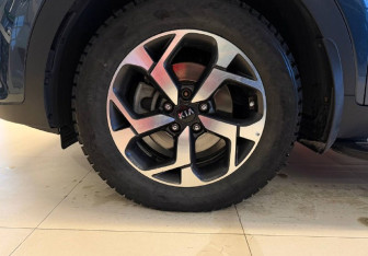 Подержанный автомобиль Kia Sportage 2020 года (15 фото)