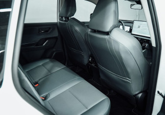 Новый Toyota RAV4 2026 (17 фото)