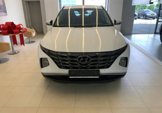 Подержанный автомобиль Hyundai Tucson 2024 года (2 фото)