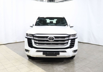 Новый Toyota Land Cruiser Suv 2026 (2 фото)