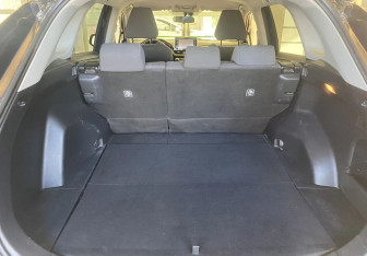 Подержанный автомобиль Toyota RAV4 2020 года (7 фото)