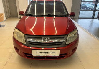 Подержанный автомобиль LADA (ВАЗ) Granta Sedan 2012 года (2 фото)