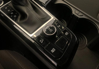 Подержанный автомобиль Kia Sportage 2024 года (18 фото)