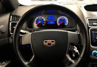 Подержанный автомобиль Geely Emgrand EC7 Sedan 2014 года (9 фото)