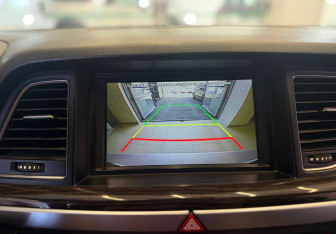 Подержанный автомобиль Hyundai Genesis 2015 года (24 фото)