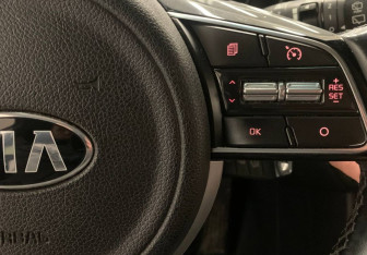 Подержанный автомобиль Kia Sportage 2018 года (22 фото)