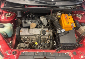 Подержанный автомобиль LADA (ВАЗ) Granta Sedan 2012 года (7 фото)