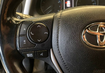 Подержанный автомобиль Toyota RAV4 2019 года (22 фото)