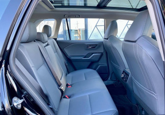 Новый Toyota RAV4 2025 (24 фото)