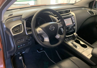Подержанный автомобиль Nissan Murano Suv 2018 года (13 фото)