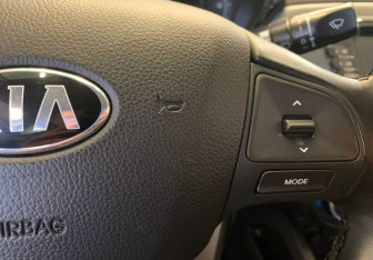 Подержанный автомобиль Kia Rio Sedan 2014 года (20 фото)