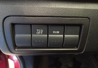 Подержанный автомобиль Mazda CX-7 2010 года (20 фото)