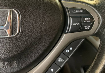 Подержанный автомобиль Honda Accord Sedan 2008 года (16 фото)