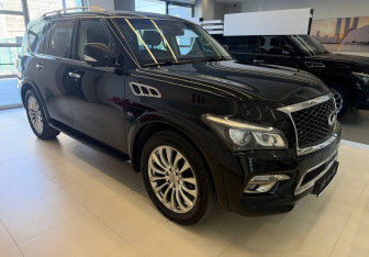 Подержанный автомобиль Infiniti QX80 2017 года (3 фото)