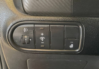 Подержанный автомобиль Kia Cerato Sedan 2015 года (19 фото)