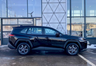 Новый Toyota RAV4 2025 (4 фото)