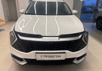 Подержанный автомобиль Kia Sportage 2023 года (2 фото)