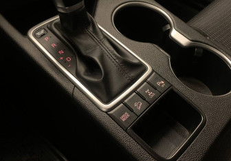 Подержанный автомобиль Kia Sportage 2018 года (18 фото)