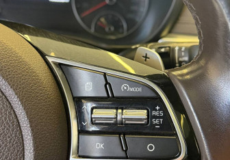 Подержанный автомобиль Kia Optima Sedan 2019 года (26 фото)