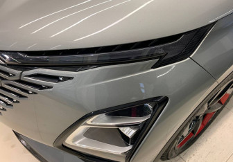 Подержанный автомобиль Omoda C5 2023 года (15 фото)