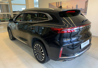 Подержанный автомобиль Exeed TXL 2022 года (6 фото)