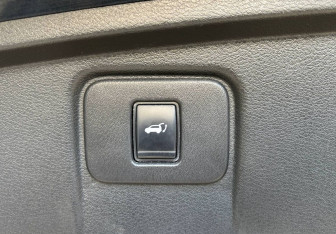 Подержанный автомобиль Nissan Murano Suv 2017 года (28 фото)