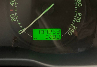 Подержанный автомобиль Skoda Octavia Liftback 2008 года (11 фото)