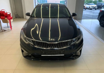 Подержанный автомобиль Kia Optima Sedan 2019 года (2 фото)