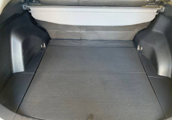 Подержанный автомобиль Toyota RAV4 2019 года (8 фото)