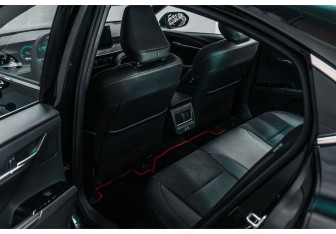 Новый Toyota Camry Sedan 2025 (17 фото)