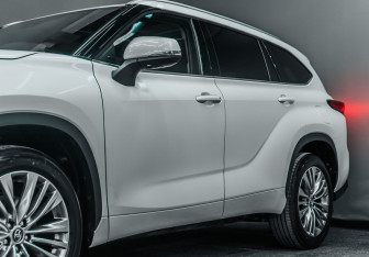 Новый Toyota Highlander 2025 (7 фото)
