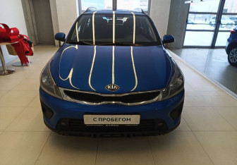 Подержанный автомобиль Kia Rio Hatchback 2019 года (2 фото)